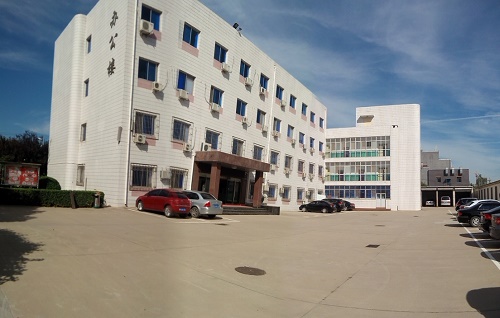河北商贸学校办公楼